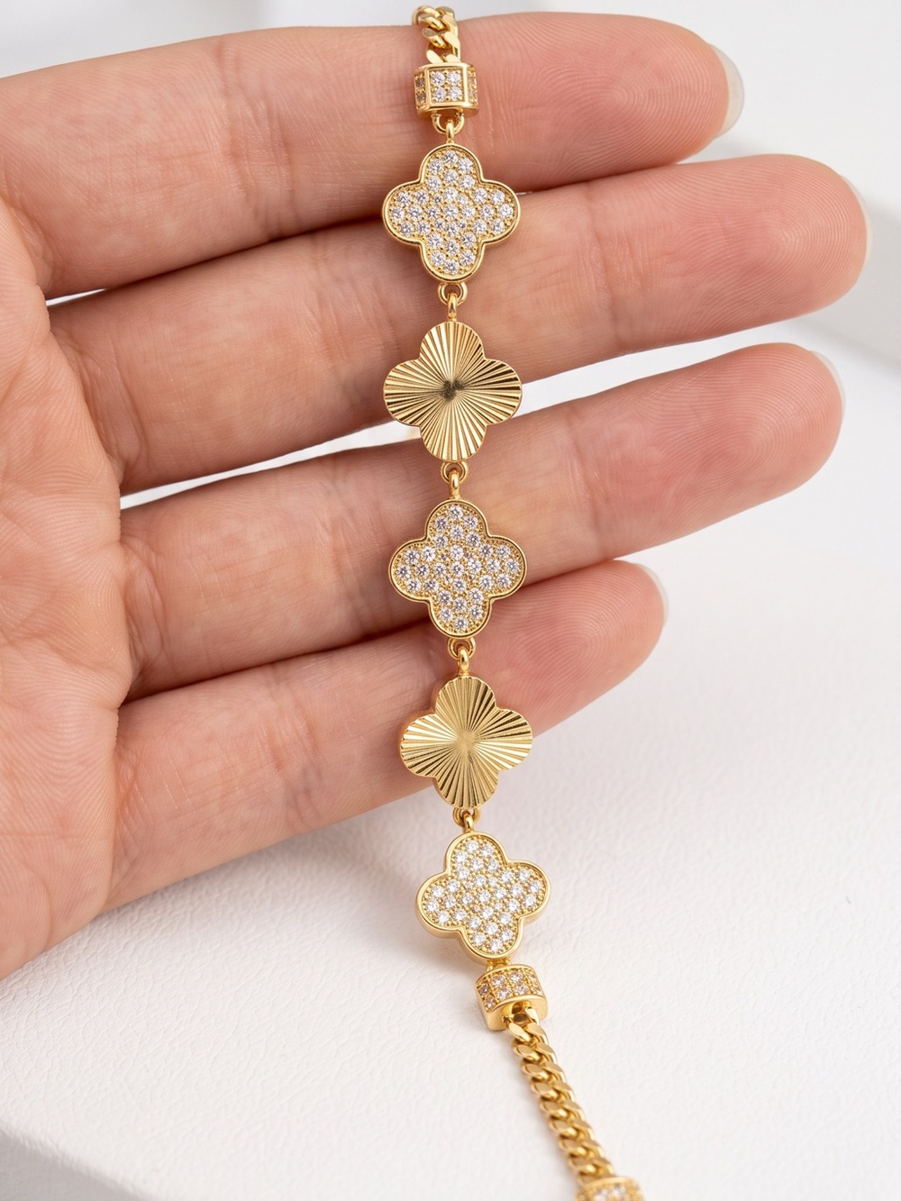 Gold Clover Link Bracelet - Women Jewelry